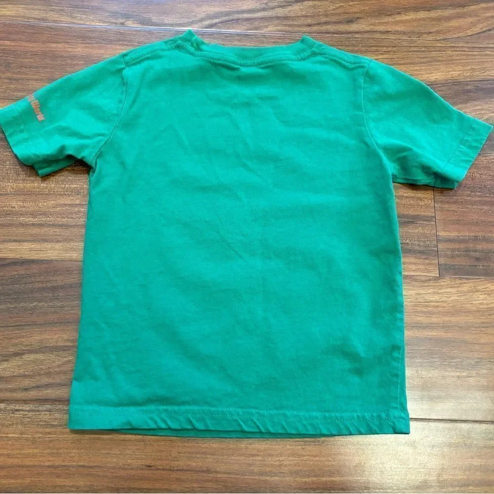 Walt Disney World 2023 Christmas green short sleeve shirt
